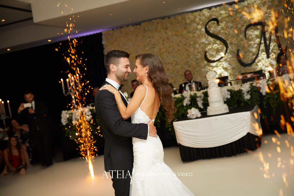, Wedding Photography at Lakeside Receptions for Melissa and Stephen