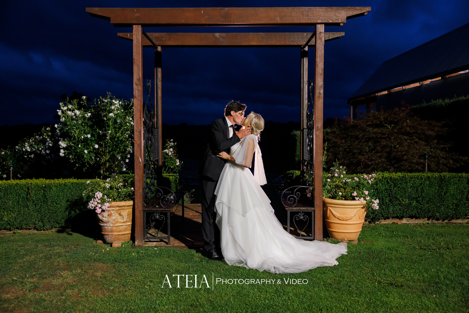 , Georgia and Jarrod&#8217;s wedding photography at Yarra Ranges Estate captured by ATEIA Photography &#038; Video