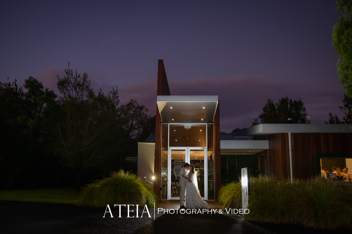 , Shannon and Daniel&#8217;s wedding photography at Mandella Wines Dixons Creek captured by ATEIA Photography &#038; Video