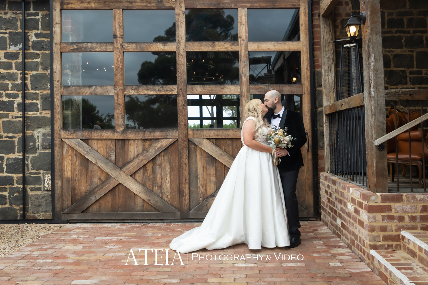 , Courtney and Shane&#8217;s wedding photography at Warrawong Estate captured by ATEIA Photography &#038; Video