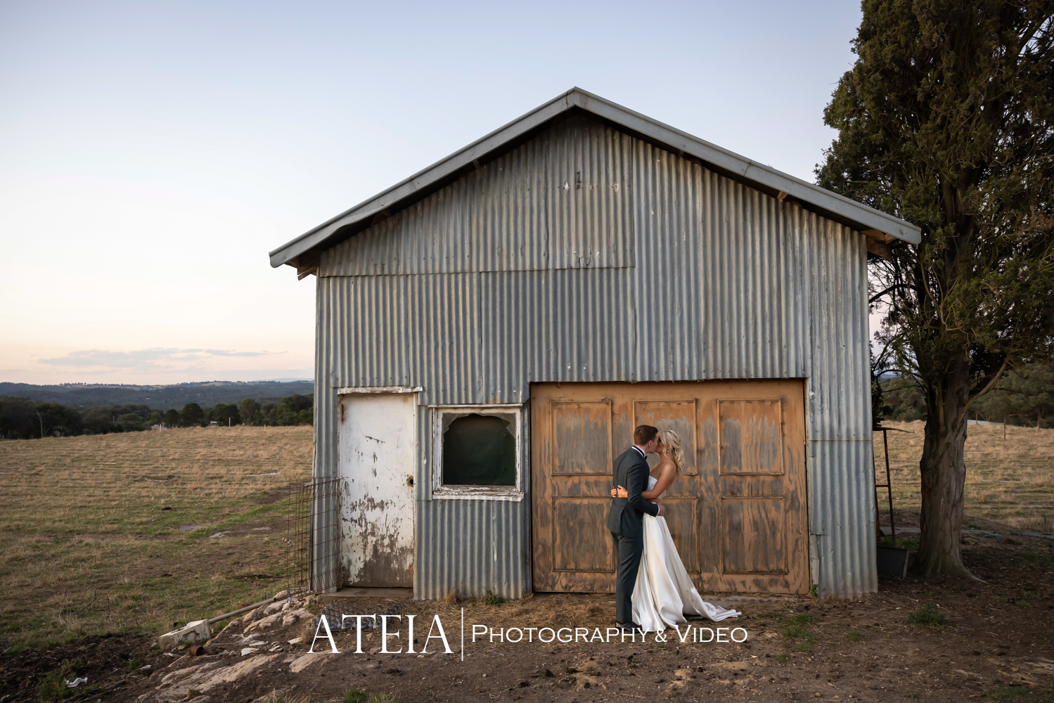 , Elisha and Luke&#8217;s wedding photography at The Farm Warrandyte South captured by ATEIA Photography &#038; Video