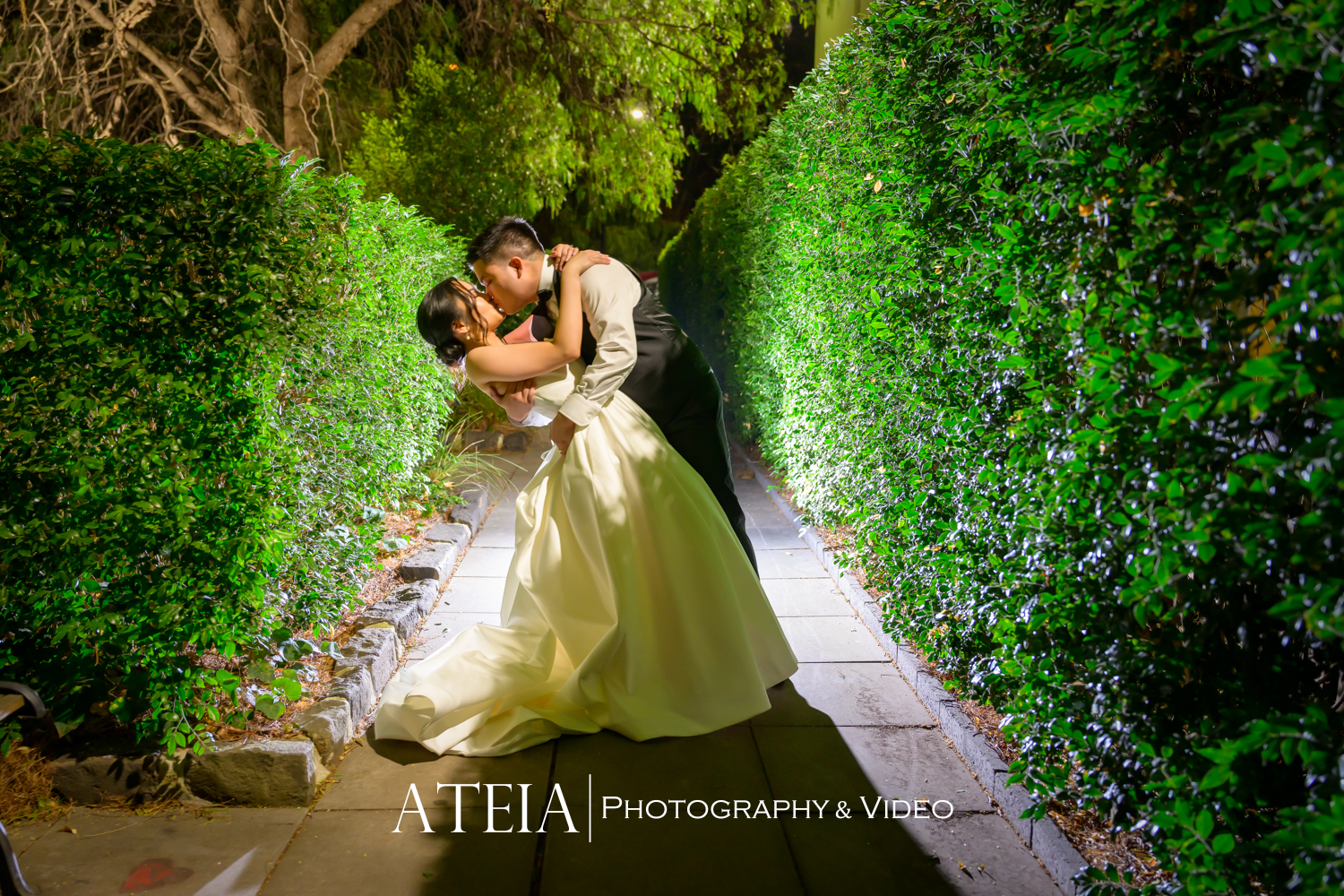, Kate and Justin&#8217;s wedding photography at Leonda by the Yarra captured by ATEIA Photography &#038; Video