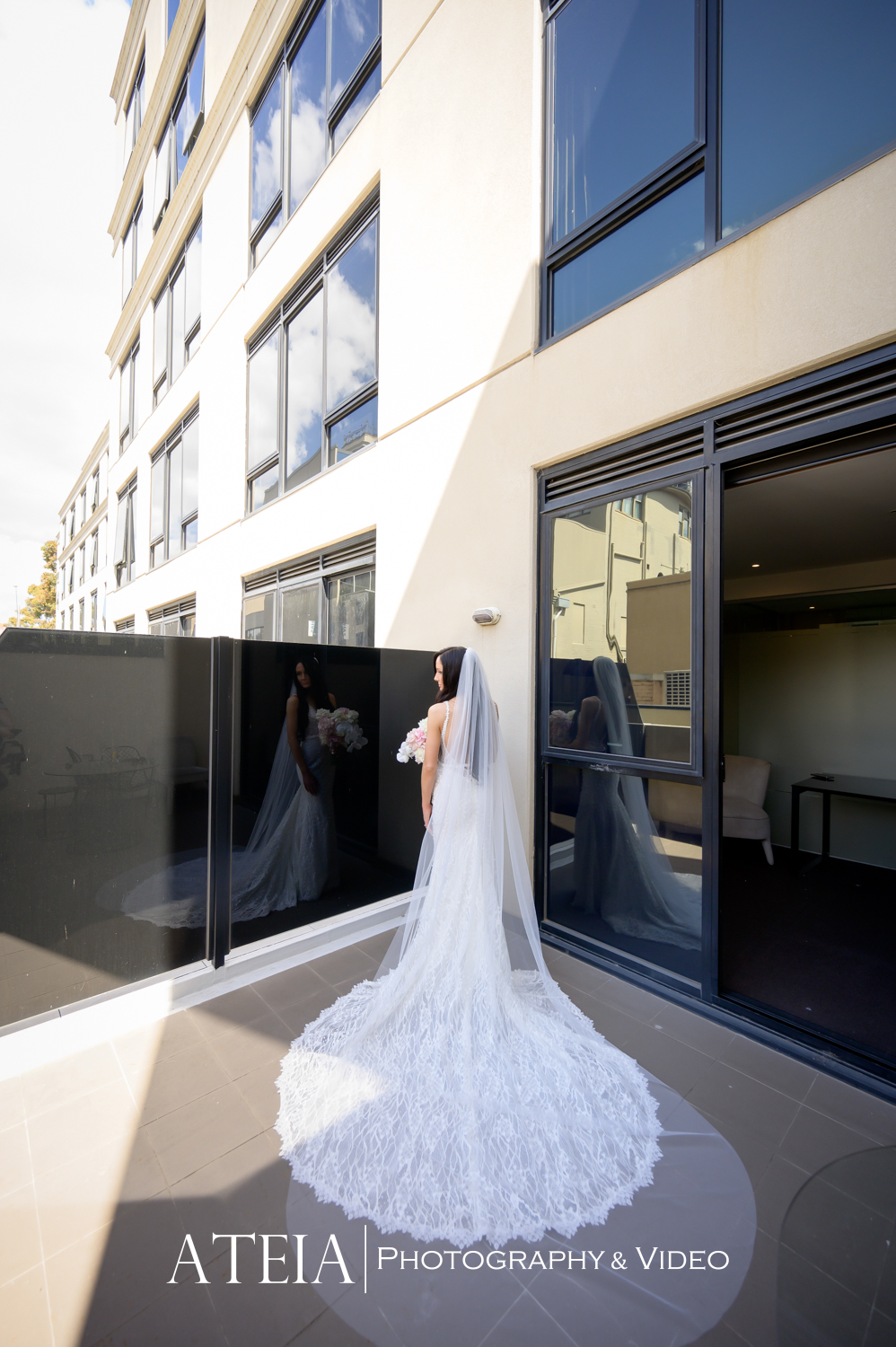 , Rachel and Jaydine’s wedding photography at Leonda by the Yarra captured by ATEIA Photography &#038; Video